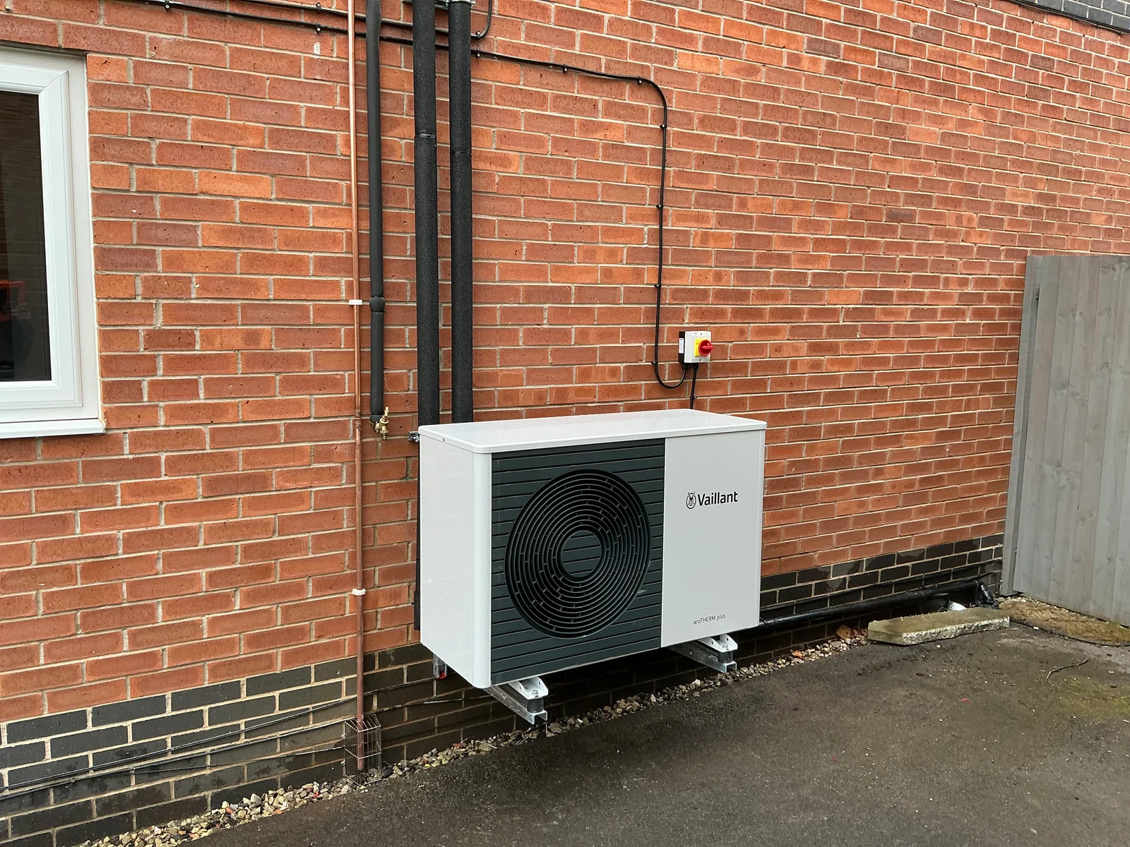 Vaillant aroTHERM plus 3.5kW and uniSTOR 150L in Sale